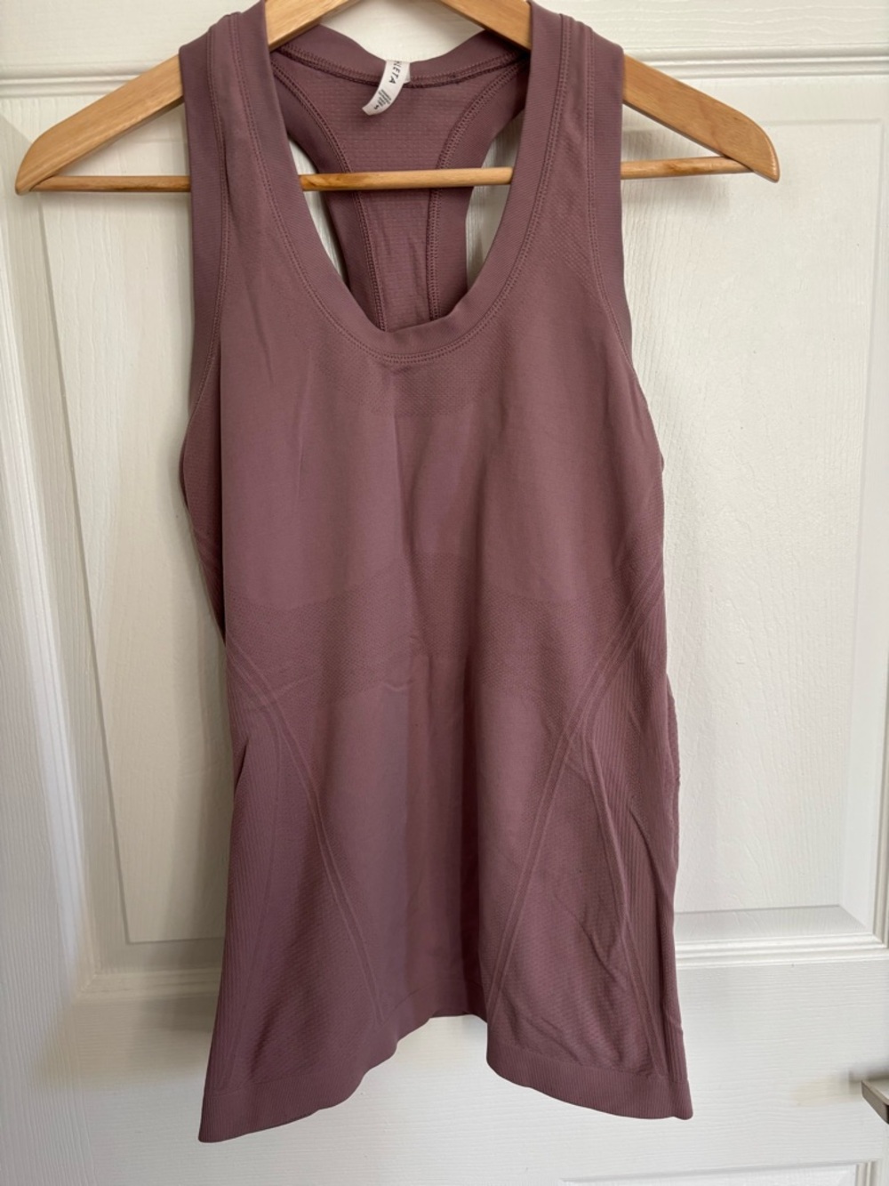 Athleta Women's Mauve Racerback Active Tank Top